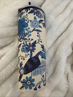 Starbucks Farm Rio logo cup. 24oz. NWT